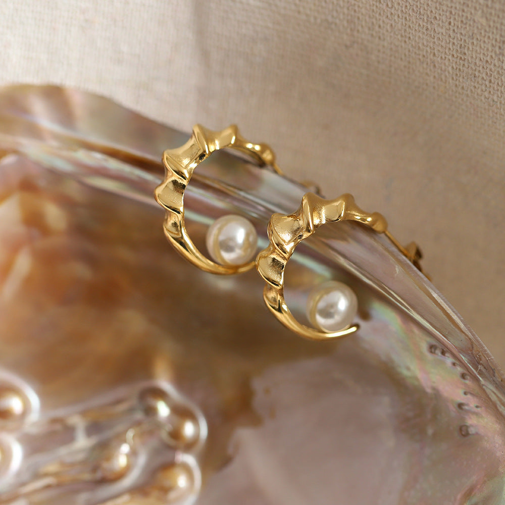 Abby Pearl Hoop Earrings