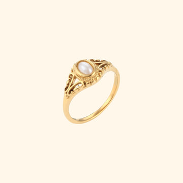 Veness Pearl Ring