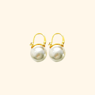 Mullins Pearl Earrings (White)