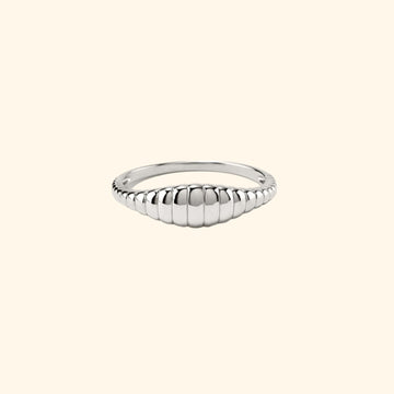 Dunn Croissant Ring (Silver)