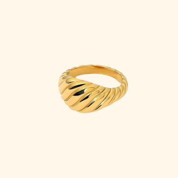 Croissant Dome Ring (Gold)